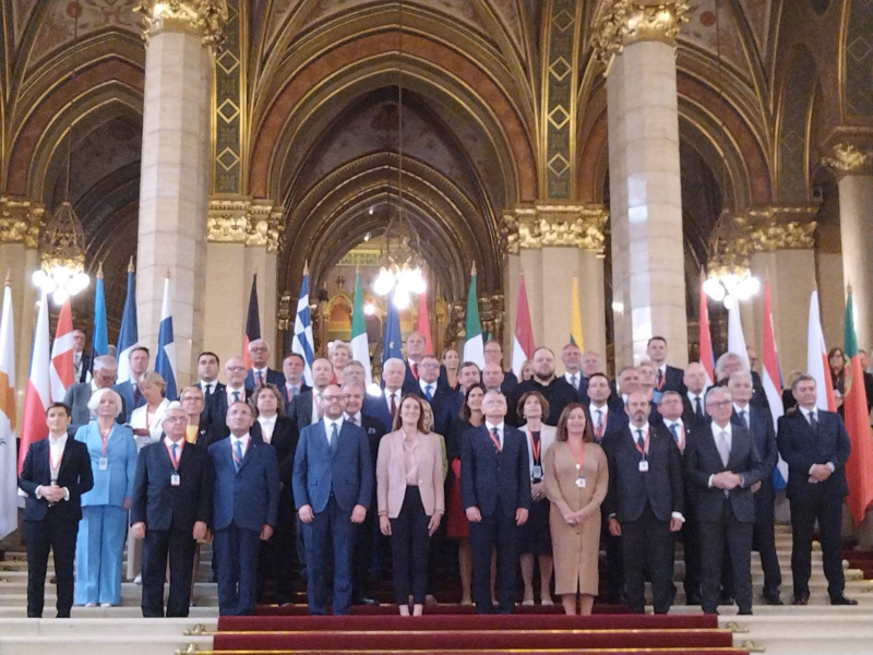 Наталия Киселова: Силата на ЕС е в неговата възможност да се реформира, основавайки се на фундаменталните си ценности - социална справедливост, солидарност и желание за мир в Европа Наталия Киселова: Силата на ЕС е в неговата възможност да се реформира, основавайки се на фундаменталните си ценности - социална справедливост, солидарност и желание за мир в Европа