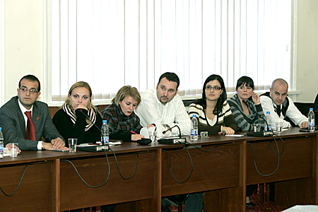 Георги Пирински участва в дискусия на млади политически лидери от Регионалната програма на Българското училище за политика Георги Пирински участва в дискусия на млади политически лидери от Регионалната програма на Българското училище за политика