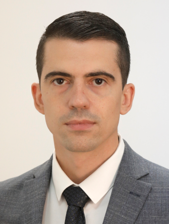 АЛЕКСАНДЪР ВИКТОРОВ РАШЕВ