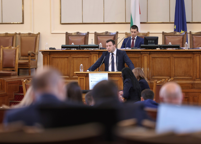 Народното събрание реши да увеличи минималния праг на облагаемия годишен оборот за регистрация по ДДС от 50 000 лв. на 100 000 лв.